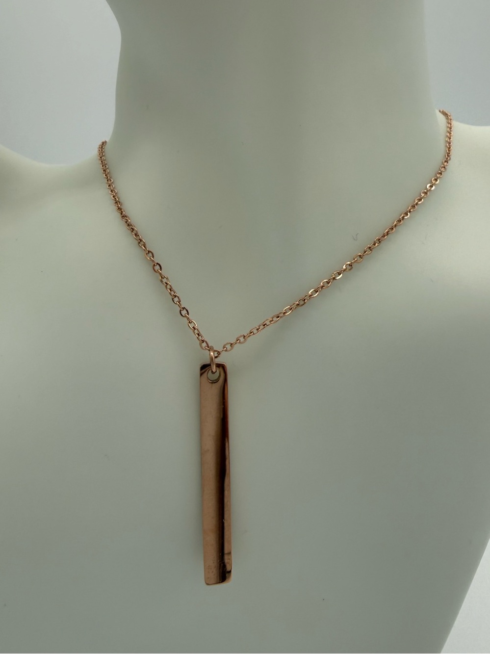 Plunder 18” Bronze Like Slim Bar Pendant Necklace